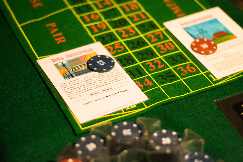 Ведущий развлекает гостей на корпоративе в Limassol (Cyprus)