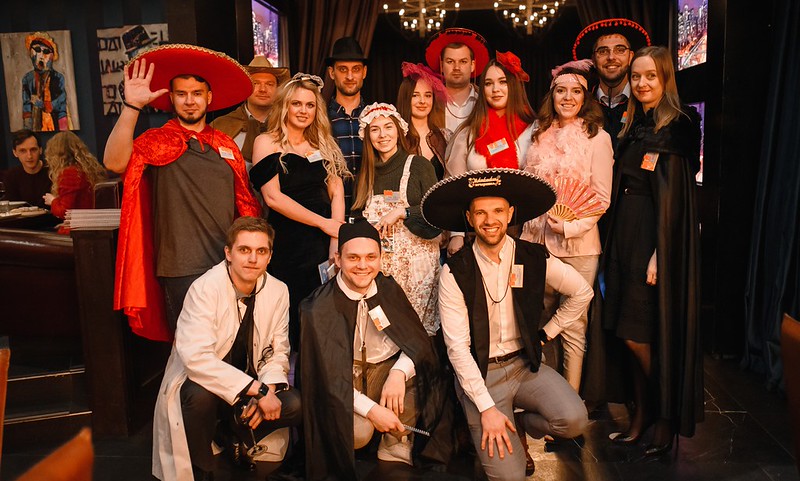 Корпоратив на Новый год в Limassol (Cyprus) — празднично украшенный банкетный зал